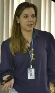 Professora Caroline Marinho de Araújo 