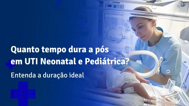 Profissional de saúde cuidando de recém-nascido em UTI Neonatal, observando incubadora e equipamentos hospitalares.